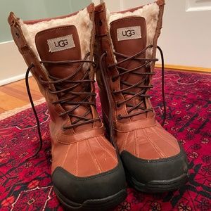 Men’s Ugg Butte Boots, size 10.5